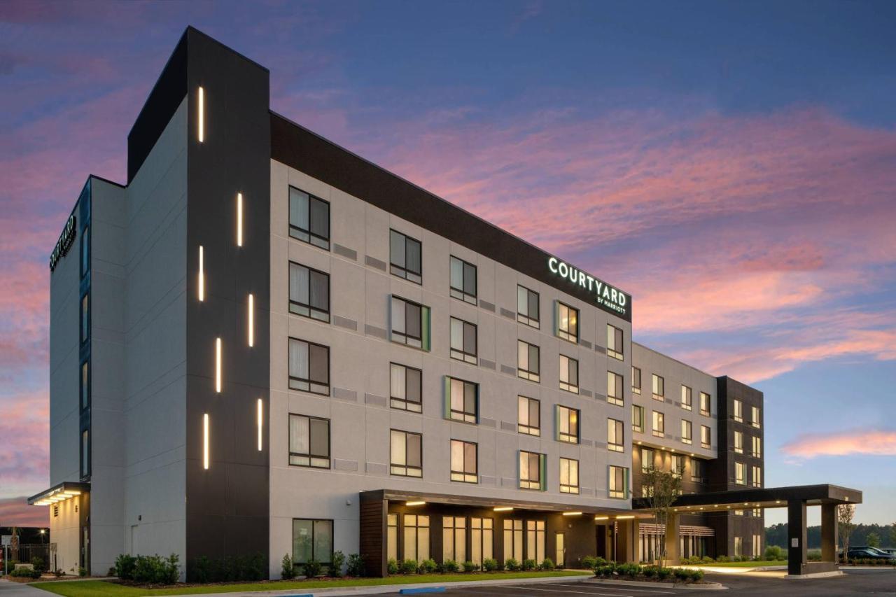 Courtyard By Marriott Lafayette South Hotel Exterior photo